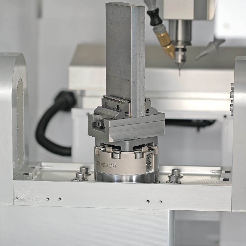 Versatile Workpiece Holding with Quick-Release System