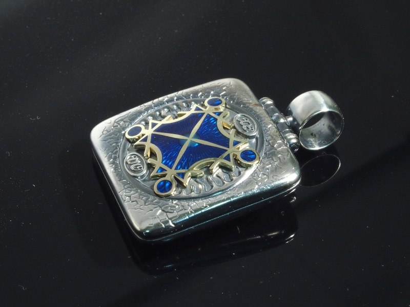 Finished jewelry — customer archive